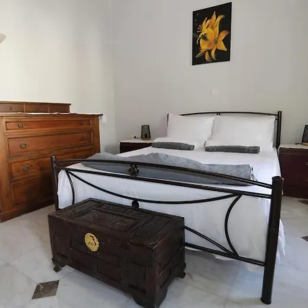 Angelina's House Tatil Evi